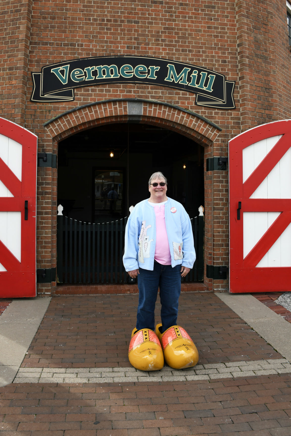 154 Claudia Horton wearing her wooden Dutch shoes.JPG